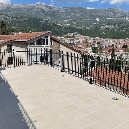 Apartments Top Of בודווה מראה חיצוני תמונה