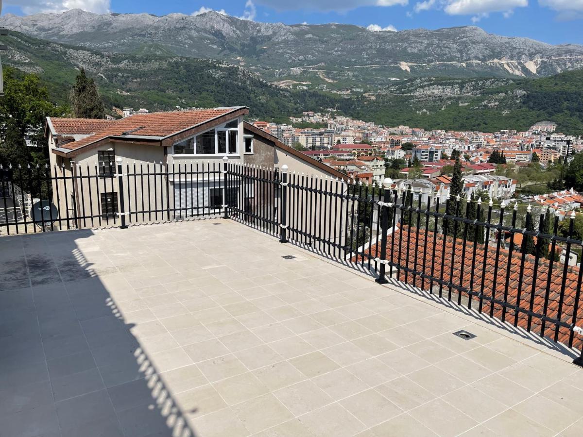 Apartments Top Of בודווה מראה חיצוני תמונה