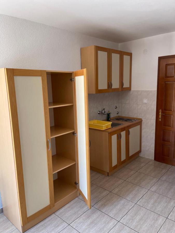 Apartments Top Of בודווה מראה חיצוני תמונה